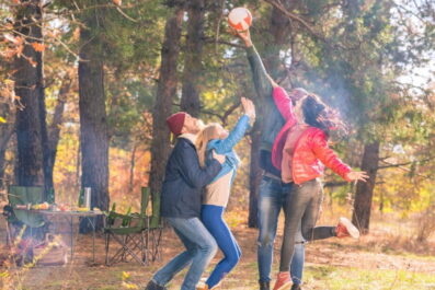 4 Ways Professional Companionship Helps Combat Modern Loneliness